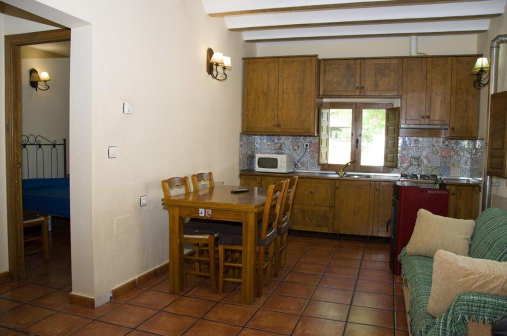 Camping Las Nogueras De נרפיו מראה חיצוני תמונה