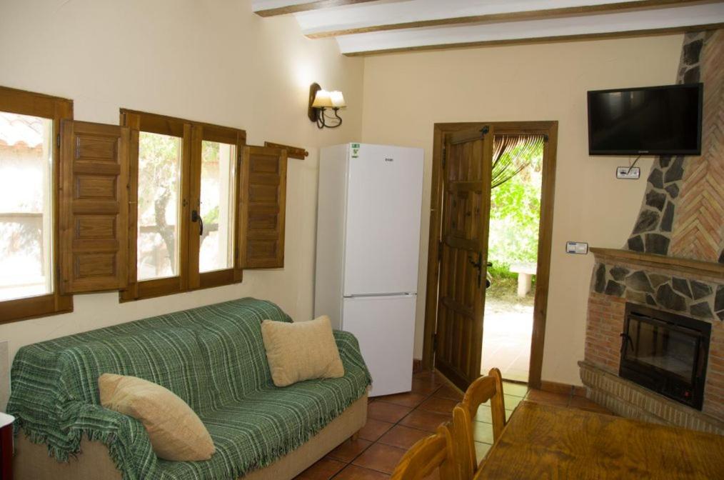 Camping Las Nogueras De נרפיו מראה חיצוני תמונה